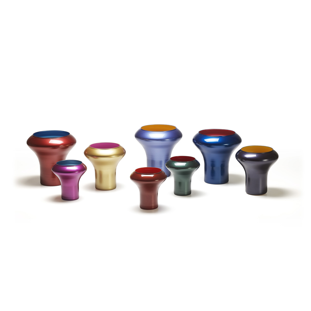 8 Ragaz vases in different colors